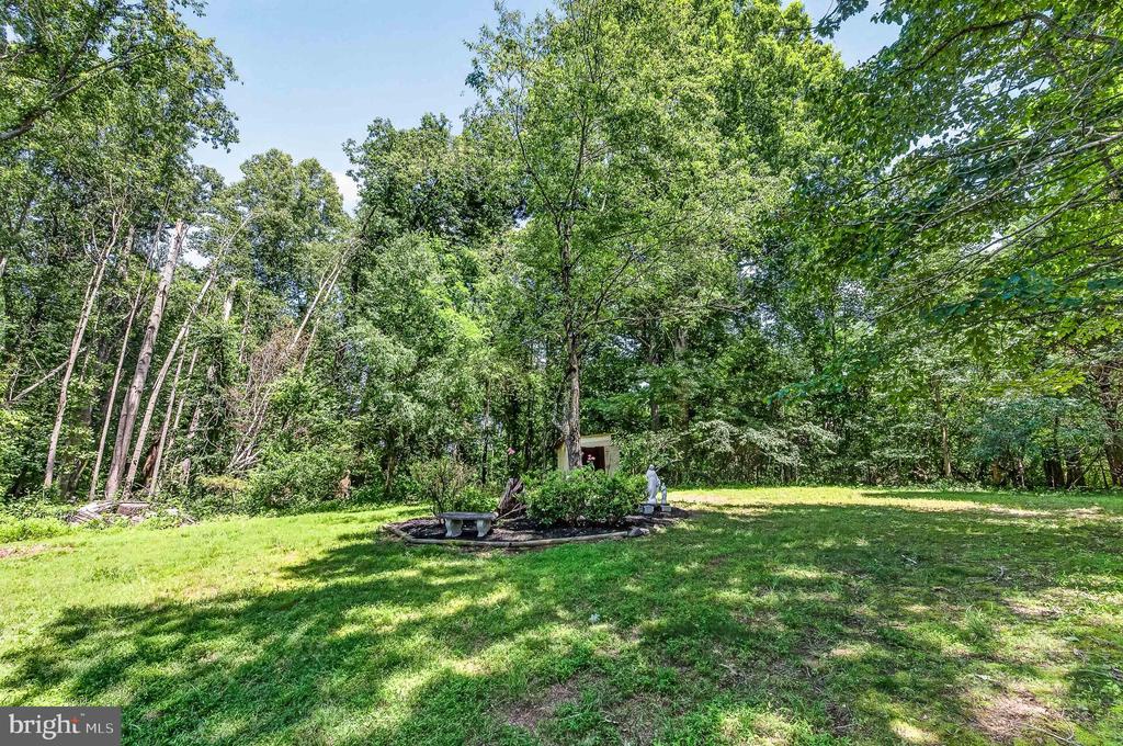 5645 COUNTRYSIDE CIR, JEFFERSONTON, Virginia 22724, 4 Bedrooms Bedrooms, ,4 BathroomsBathrooms,Residential,5645 COUNTRYSIDE CIR,VACU2014118 MLS # VACU2014118