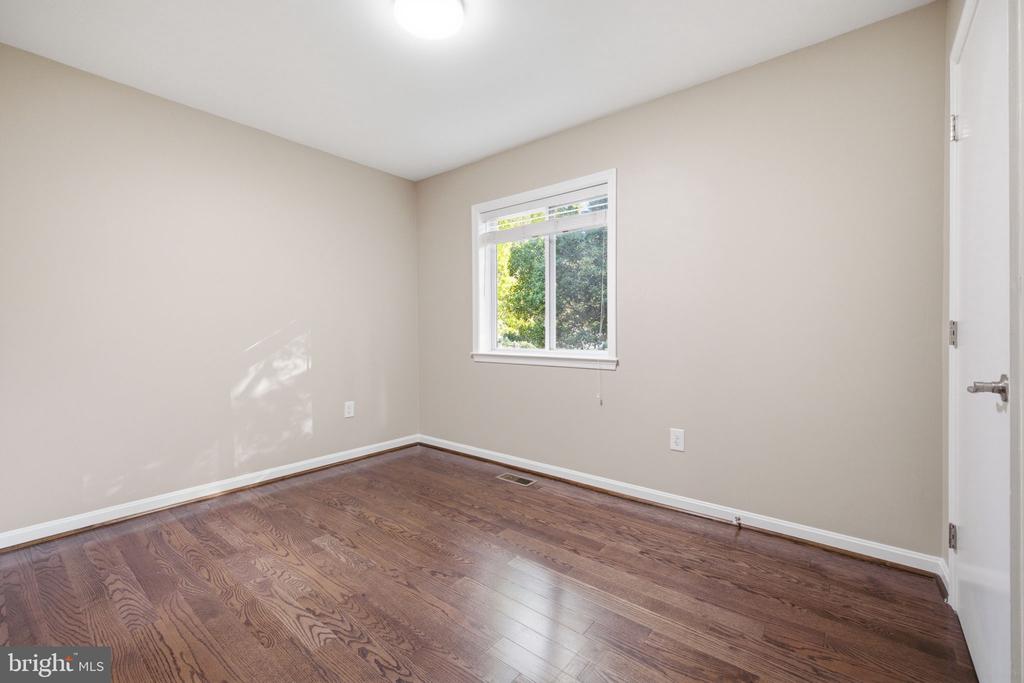 7371 CROWN LN, WARRENTON, Virginia 20187, 4 Bedrooms Bedrooms, ,3 BathroomsBathrooms,Residential,7371 CROWN LN,VAFQ2022758 MLS # VAFQ2022758