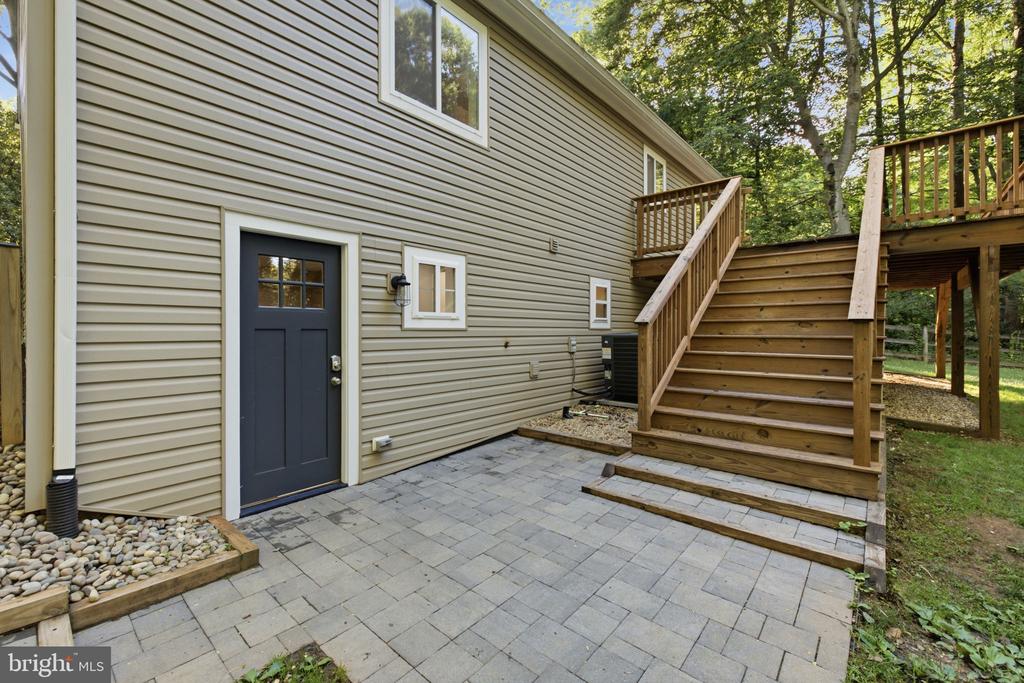 7371 CROWN LN, WARRENTON, Virginia 20187, 4 Bedrooms Bedrooms, ,3 BathroomsBathrooms,Residential,7371 CROWN LN,VAFQ2022758 MLS # VAFQ2022758