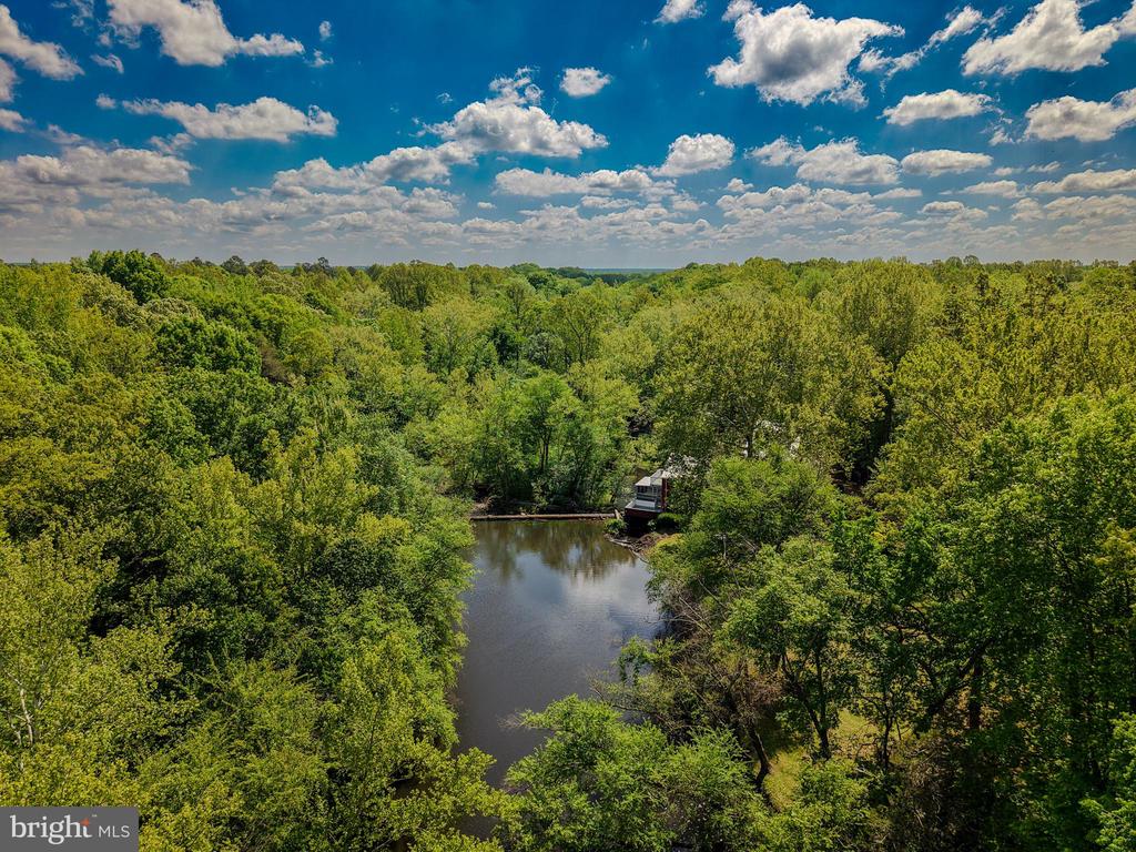 6908 ROXBURY MILL RD, SPOTSYLVANIA, Virginia 22551, 7 Bedrooms Bedrooms, ,5 BathroomsBathrooms,Residential,6908 ROXBURY MILL RD,VASP2043256 MLS # VASP2043256