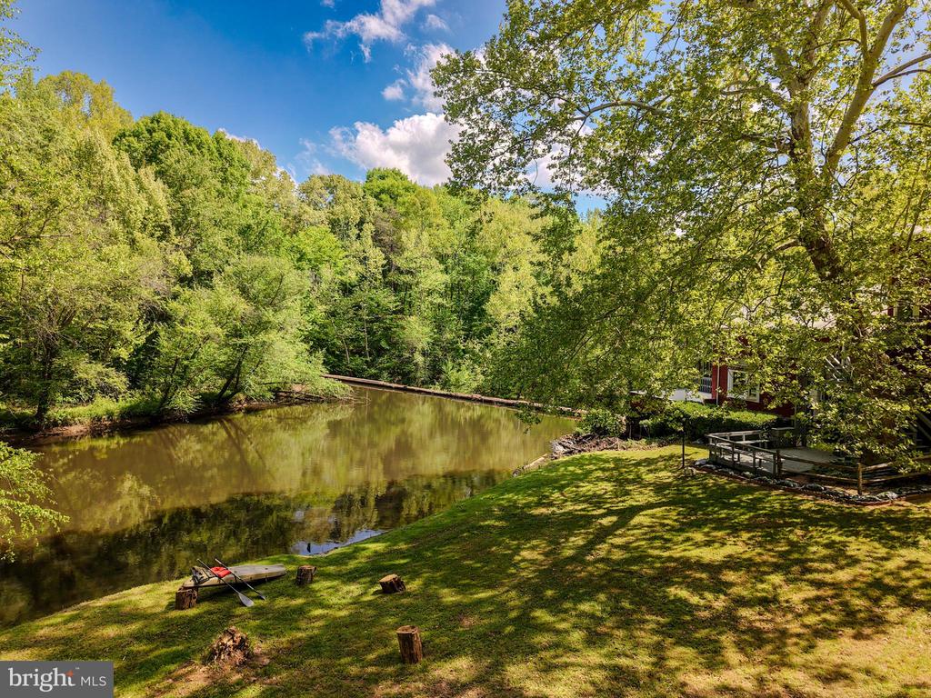 6908 ROXBURY MILL RD, SPOTSYLVANIA, Virginia 22551, 7 Bedrooms Bedrooms, ,5 BathroomsBathrooms,Residential,6908 ROXBURY MILL RD,VASP2043256 MLS # VASP2043256
