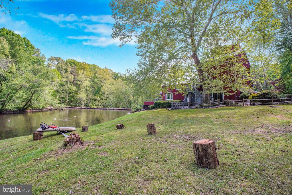 6908 ROXBURY MILL RD, SPOTSYLVANIA, Virginia 22551, 7 Bedrooms Bedrooms, ,5 BathroomsBathrooms,Residential,6908 ROXBURY MILL RD,VASP2043256 MLS # VASP2043256