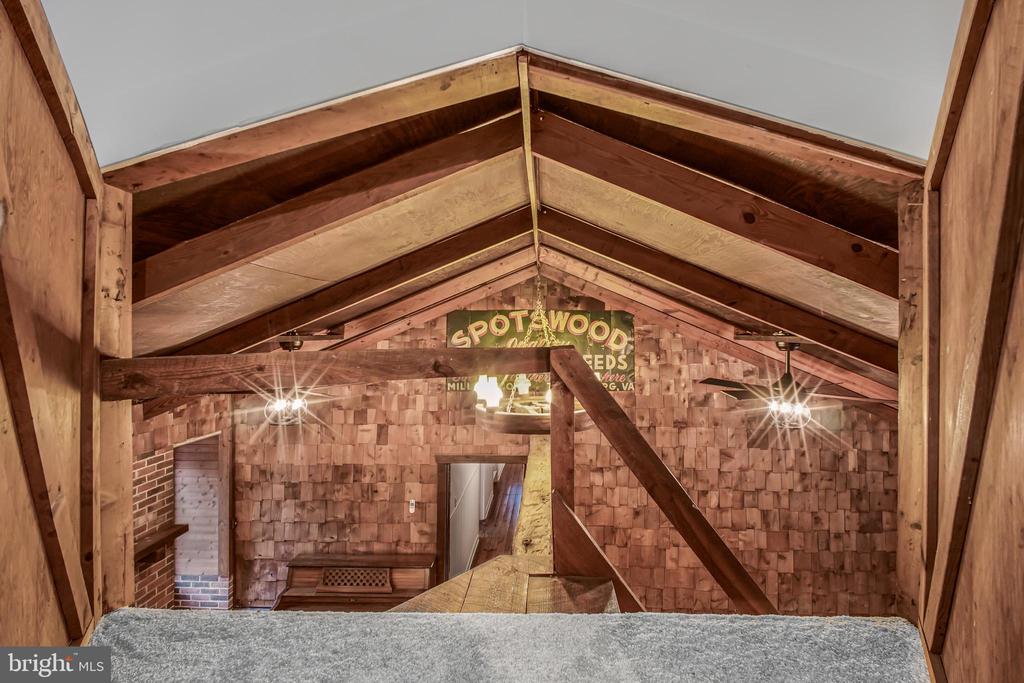 6908 ROXBURY MILL RD, SPOTSYLVANIA, Virginia 22551, 7 Bedrooms Bedrooms, ,5 BathroomsBathrooms,Residential,6908 ROXBURY MILL RD,VASP2043256 MLS # VASP2043256