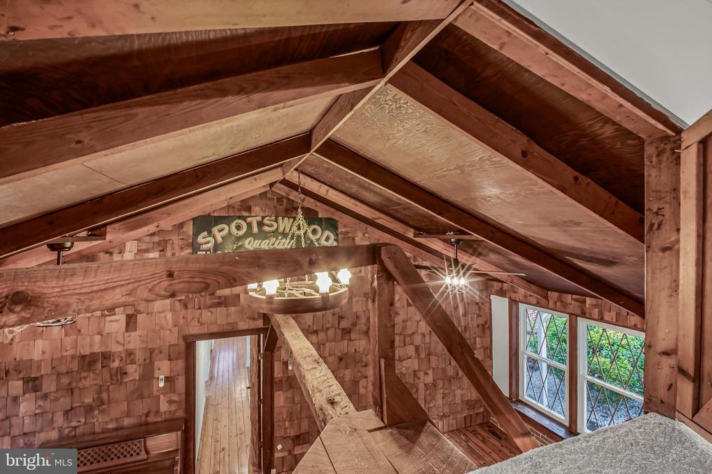 6908 ROXBURY MILL RD, SPOTSYLVANIA, Virginia 22551, 7 Bedrooms Bedrooms, ,5 BathroomsBathrooms,Residential,6908 ROXBURY MILL RD,VASP2043256 MLS # VASP2043256