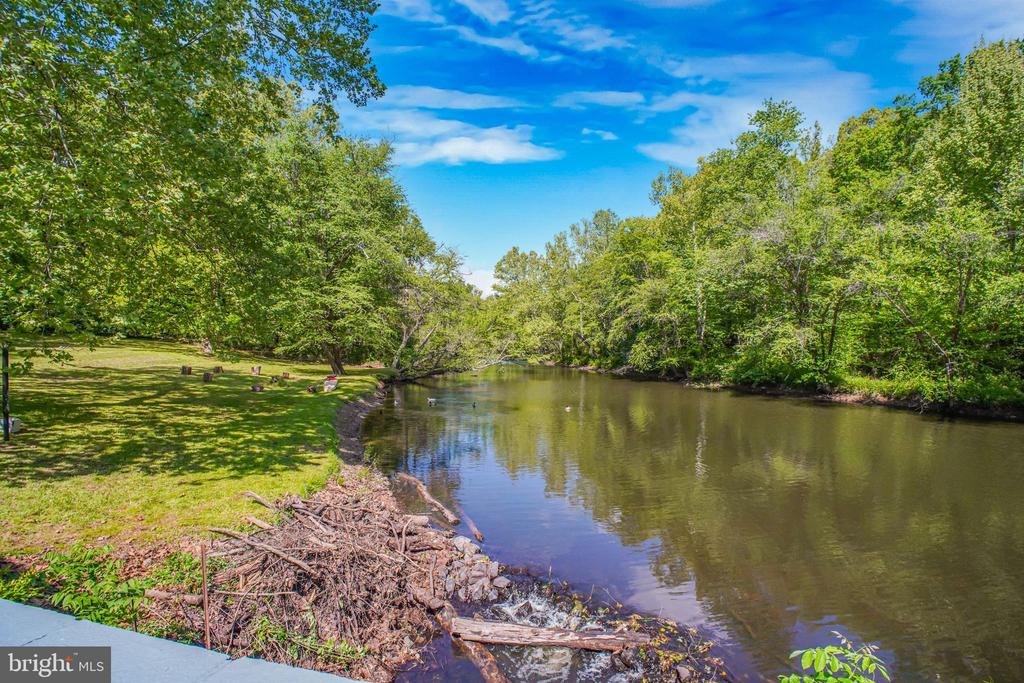 6908 ROXBURY MILL RD, SPOTSYLVANIA, Virginia 22551, 7 Bedrooms Bedrooms, ,5 BathroomsBathrooms,Residential,6908 ROXBURY MILL RD,VASP2043256 MLS # VASP2043256
