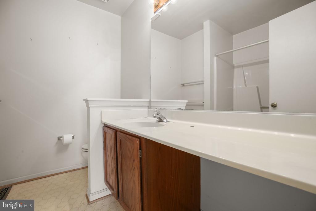 11203 SALEM VILLAGE DR, FREDERICKSBURG, Virginia 22407, 2 Bedrooms Bedrooms, ,2 BathroomsBathrooms,Residential,VILLAGESS OF SAL,11203 SALEM VILLAGE DR,VASP2043192 MLS # VASP2043192