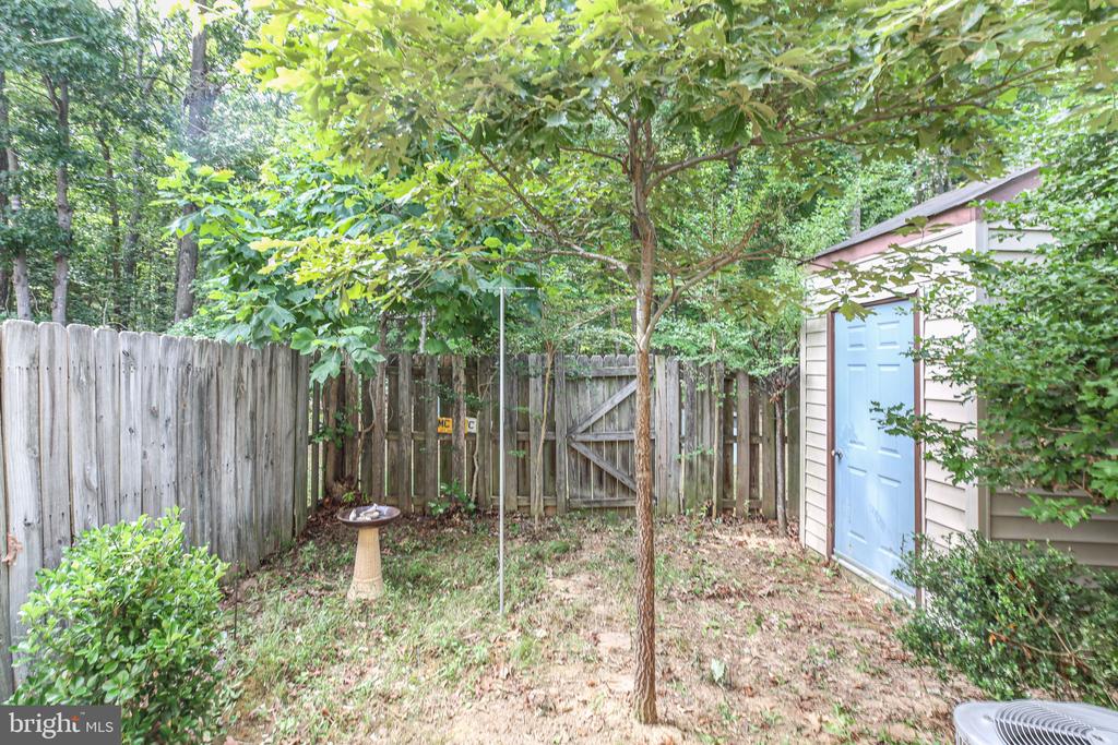 11203 SALEM VILLAGE DR, FREDERICKSBURG, Virginia 22407, 2 Bedrooms Bedrooms, ,2 BathroomsBathrooms,Residential,VILLAGESS OF SAL,11203 SALEM VILLAGE DR,VASP2043192 MLS # VASP2043192