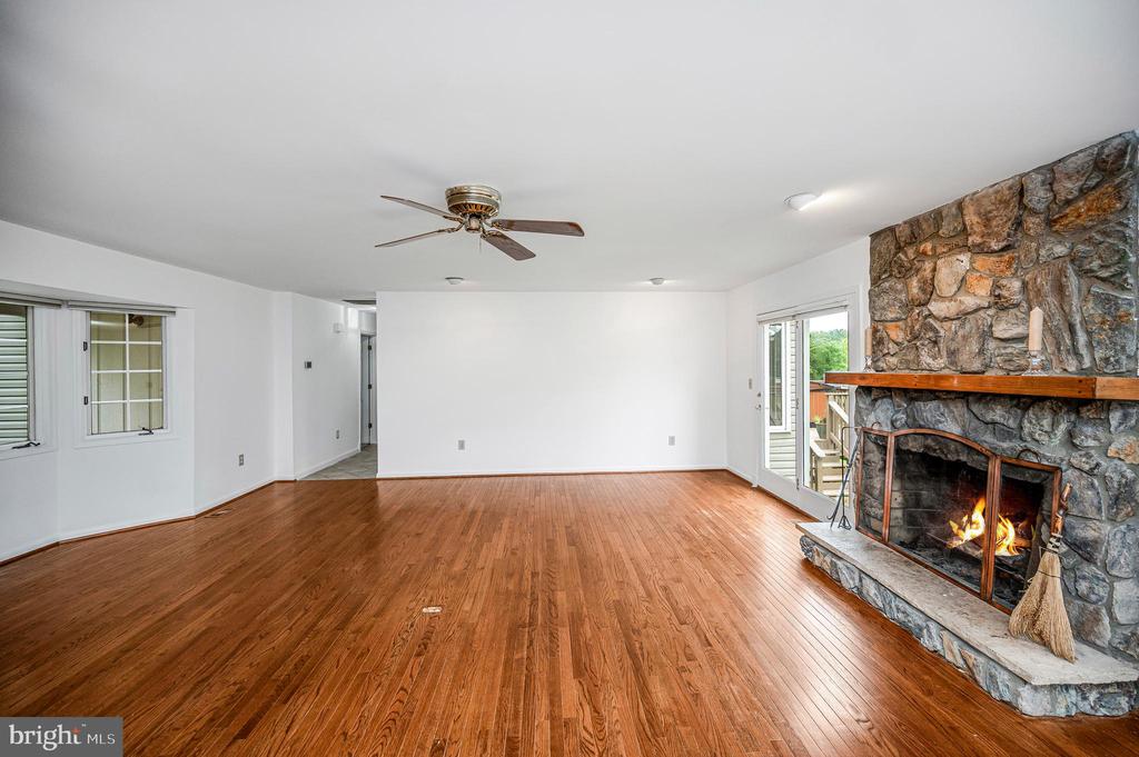 6317 LOUISIANNA RD, LOCUST GROVE, Virginia 22508, 4 Bedrooms Bedrooms, ,2 BathroomsBathrooms,Residential,6317 LOUISIANNA RD,VAOR2014552 MLS # VAOR2014552