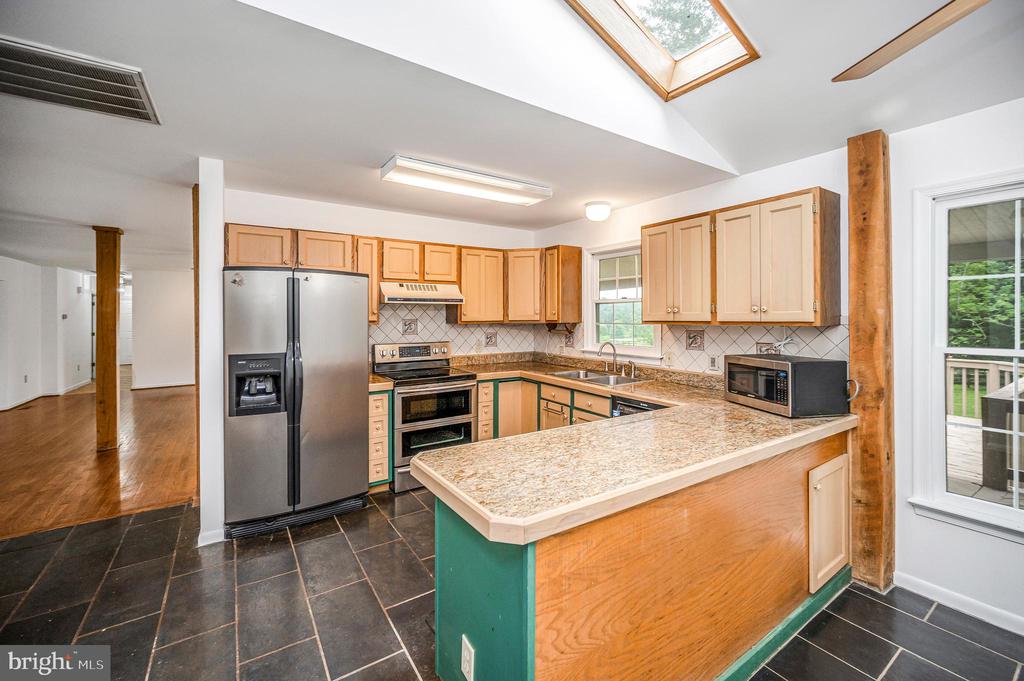 6317 LOUISIANNA RD, LOCUST GROVE, Virginia 22508, 4 Bedrooms Bedrooms, ,2 BathroomsBathrooms,Residential,6317 LOUISIANNA RD,VAOR2014552 MLS # VAOR2014552