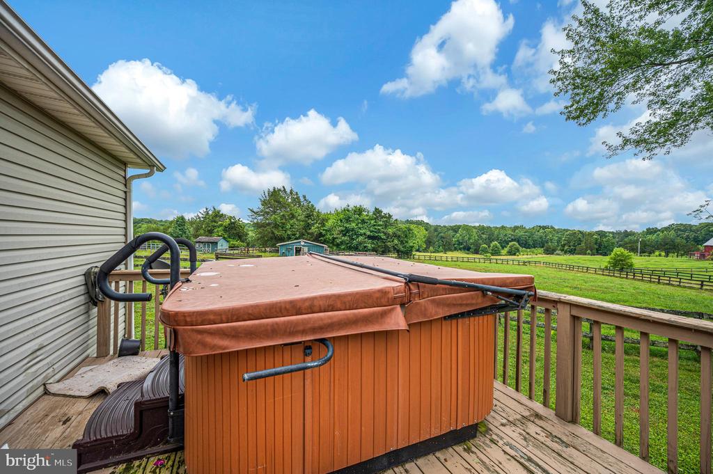 6317 LOUISIANNA RD, LOCUST GROVE, Virginia 22508, 4 Bedrooms Bedrooms, ,2 BathroomsBathrooms,Residential,6317 LOUISIANNA RD,VAOR2014552 MLS # VAOR2014552