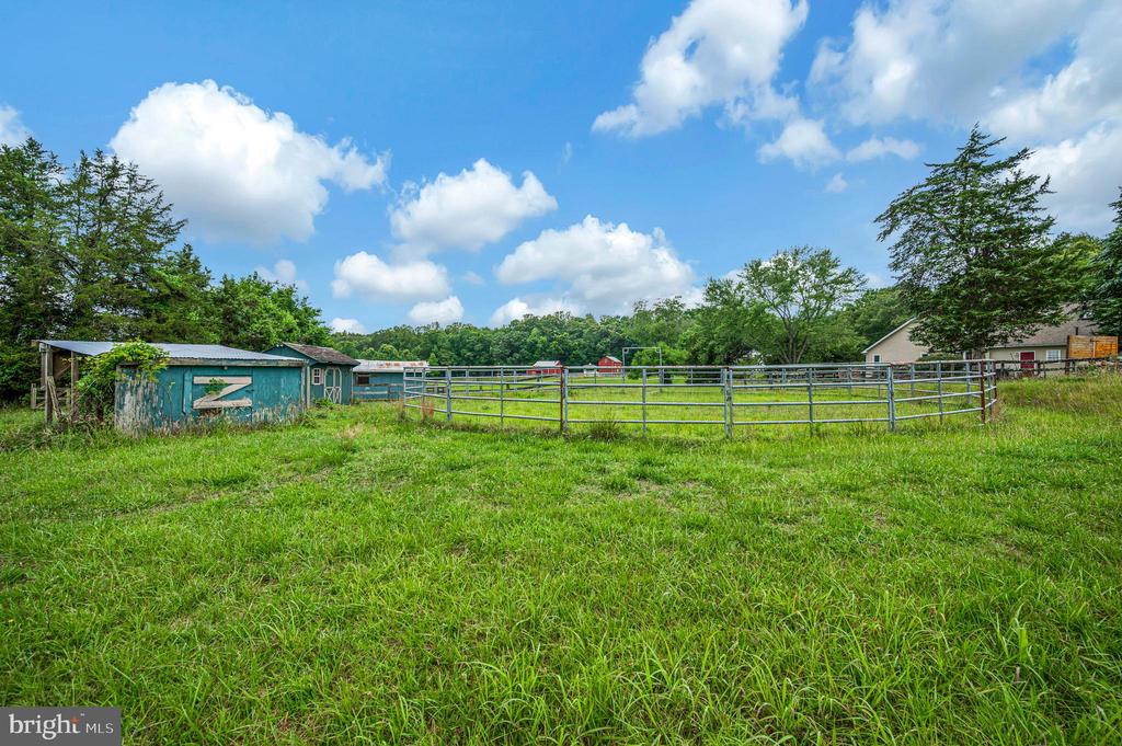6317 LOUISIANNA RD, LOCUST GROVE, Virginia 22508, 4 Bedrooms Bedrooms, ,2 BathroomsBathrooms,Residential,6317 LOUISIANNA RD,VAOR2014552 MLS # VAOR2014552
