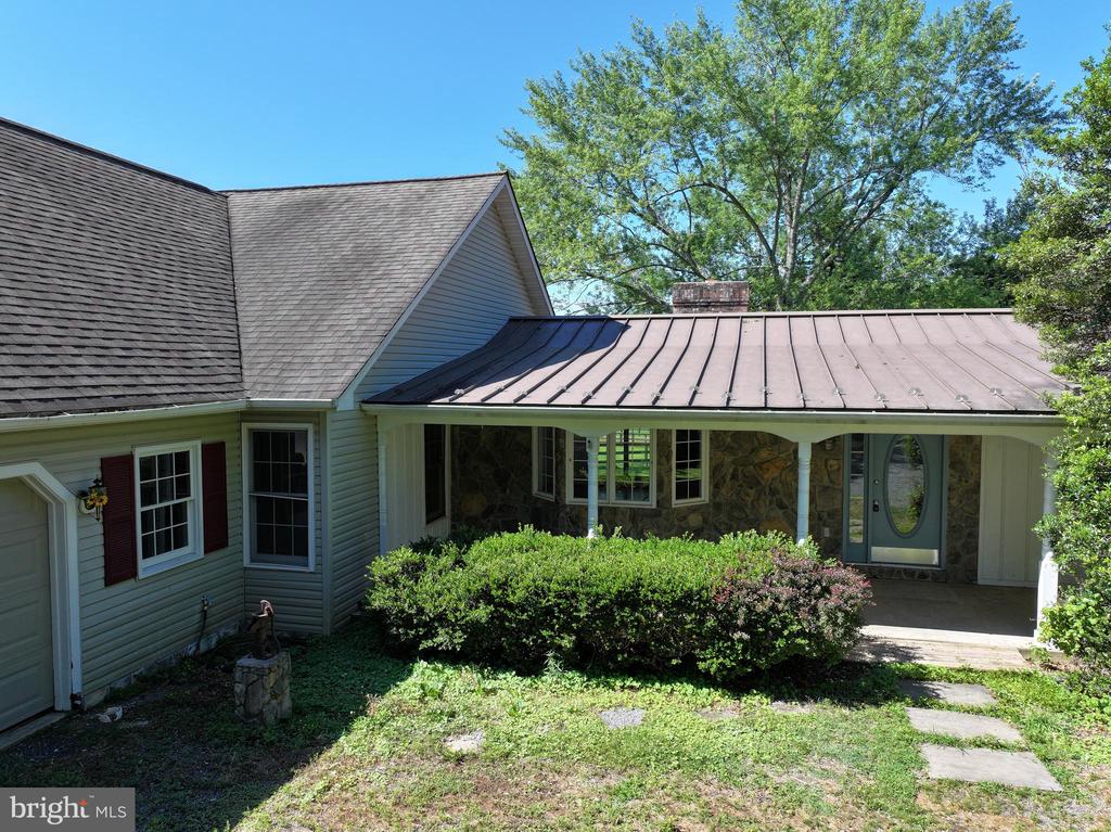6317 LOUISIANNA RD, LOCUST GROVE, Virginia 22508, 4 Bedrooms Bedrooms, ,2 BathroomsBathrooms,Residential,6317 LOUISIANNA RD,VAOR2014552 MLS # VAOR2014552