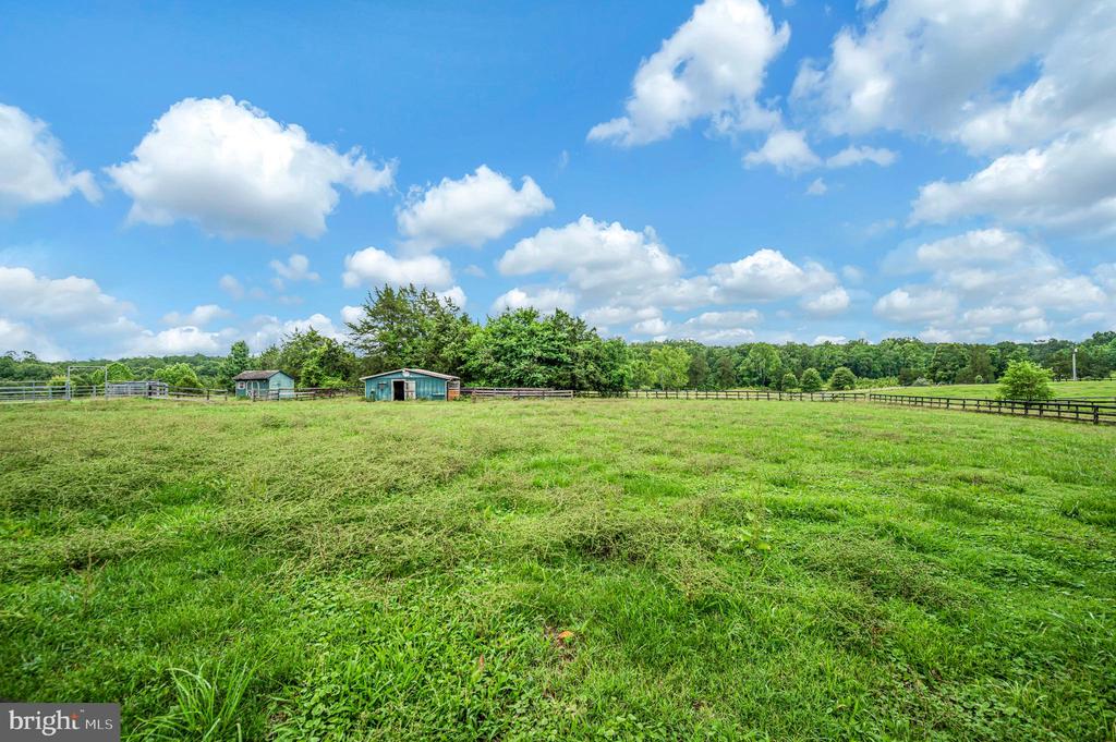 6317 LOUISIANNA RD, LOCUST GROVE, Virginia 22508, 4 Bedrooms Bedrooms, ,2 BathroomsBathrooms,Residential,6317 LOUISIANNA RD,VAOR2014552 MLS # VAOR2014552