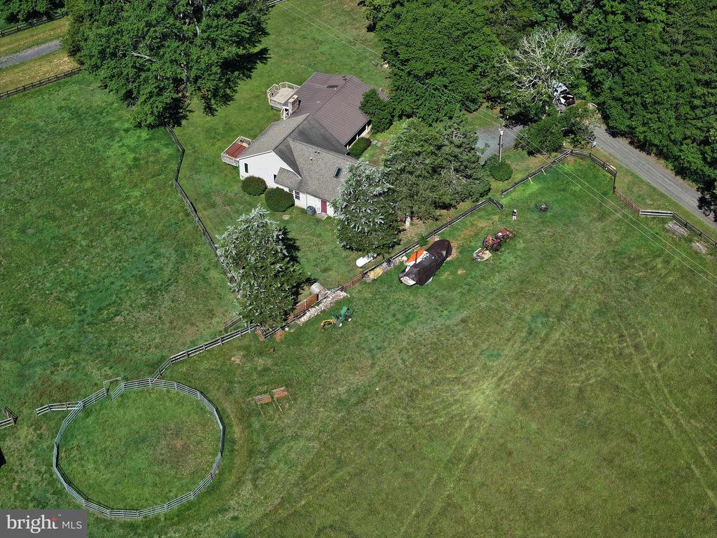 6317 LOUISIANNA RD, LOCUST GROVE, Virginia 22508, 4 Bedrooms Bedrooms, ,2 BathroomsBathrooms,Residential,6317 LOUISIANNA RD,VAOR2014552 MLS # VAOR2014552