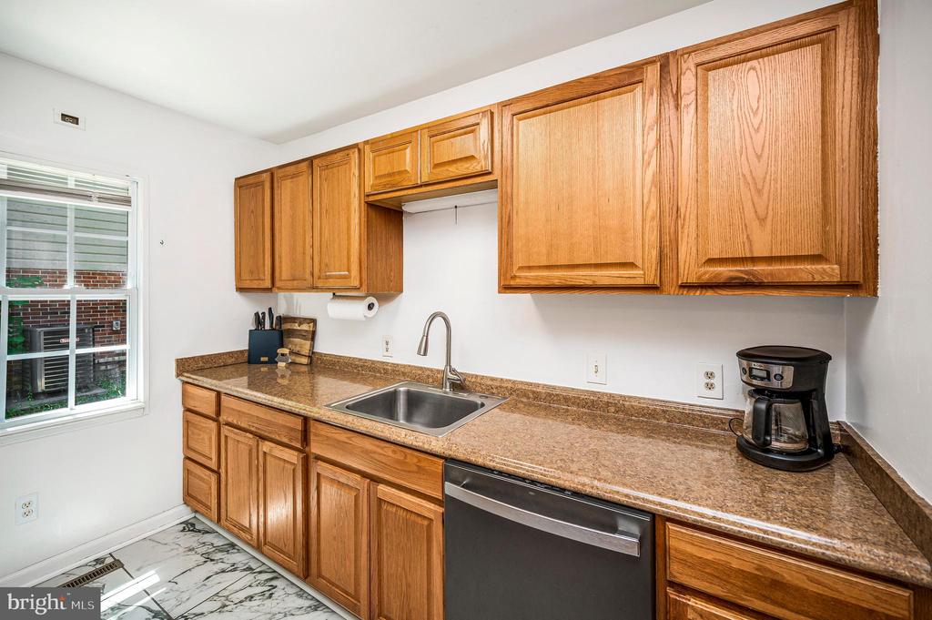 143 JEFFERSON AVE, LOCUST GROVE, Virginia 22508, 3 Bedrooms Bedrooms, ,2 BathroomsBathrooms,Residential,143 JEFFERSON AVE,VAOR2014566 MLS # VAOR2014566