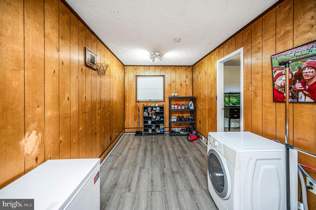 143 JEFFERSON AVE, LOCUST GROVE, Virginia 22508, 3 Bedrooms Bedrooms, ,2 BathroomsBathrooms,Residential,143 JEFFERSON AVE,VAOR2014566 MLS # VAOR2014566
