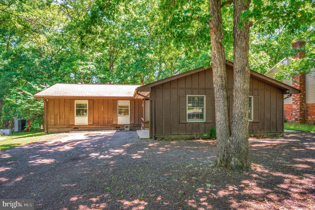 143 JEFFERSON AVE, LOCUST GROVE, Virginia 22508, 3 Bedrooms Bedrooms, ,2 BathroomsBathrooms,Residential,143 JEFFERSON AVE,VAOR2014566 MLS # VAOR2014566