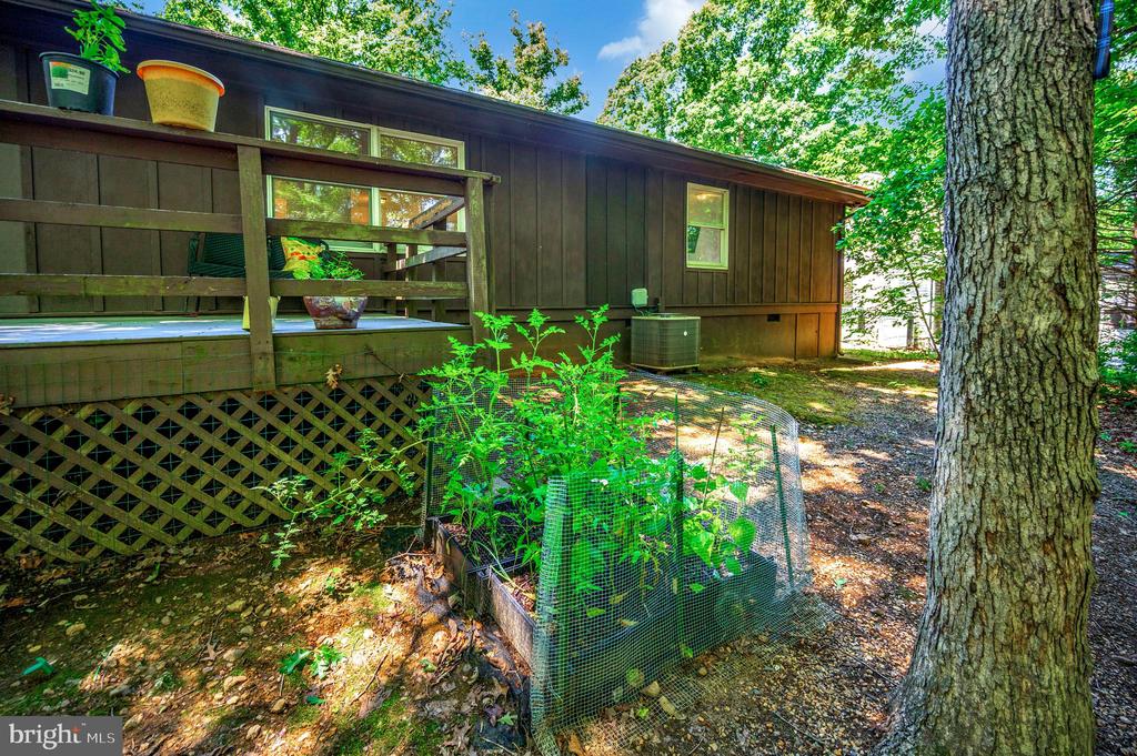 143 JEFFERSON AVE, LOCUST GROVE, Virginia 22508, 3 Bedrooms Bedrooms, ,2 BathroomsBathrooms,Residential,143 JEFFERSON AVE,VAOR2014566 MLS # VAOR2014566