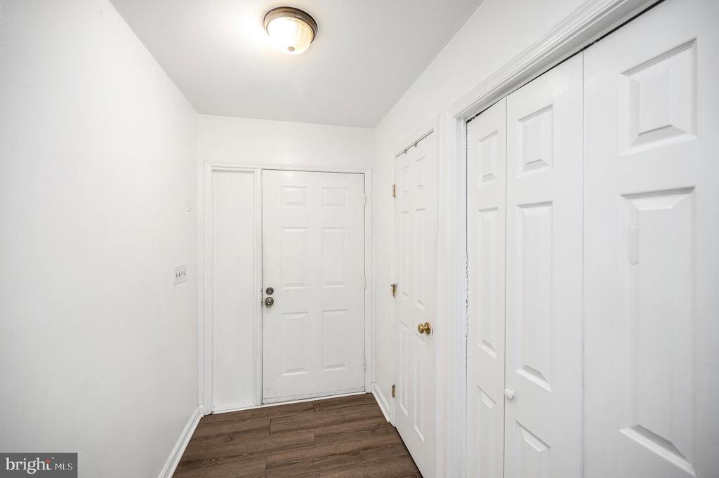 143 JEFFERSON AVE, LOCUST GROVE, Virginia 22508, 3 Bedrooms Bedrooms, ,2 BathroomsBathrooms,Residential,143 JEFFERSON AVE,VAOR2014566 MLS # VAOR2014566