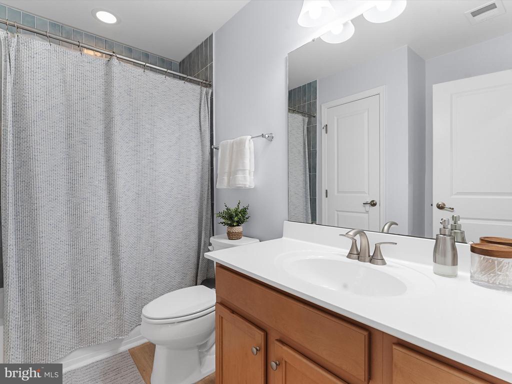 2381 JERSEY PINE RDG, CHARLOTTESVILLE, Virginia 22911, 5 Bedrooms Bedrooms, ,3 BathroomsBathrooms,Residential,2381 JERSEY PINE RDG,VAAB2001260 MLS # VAAB2001260