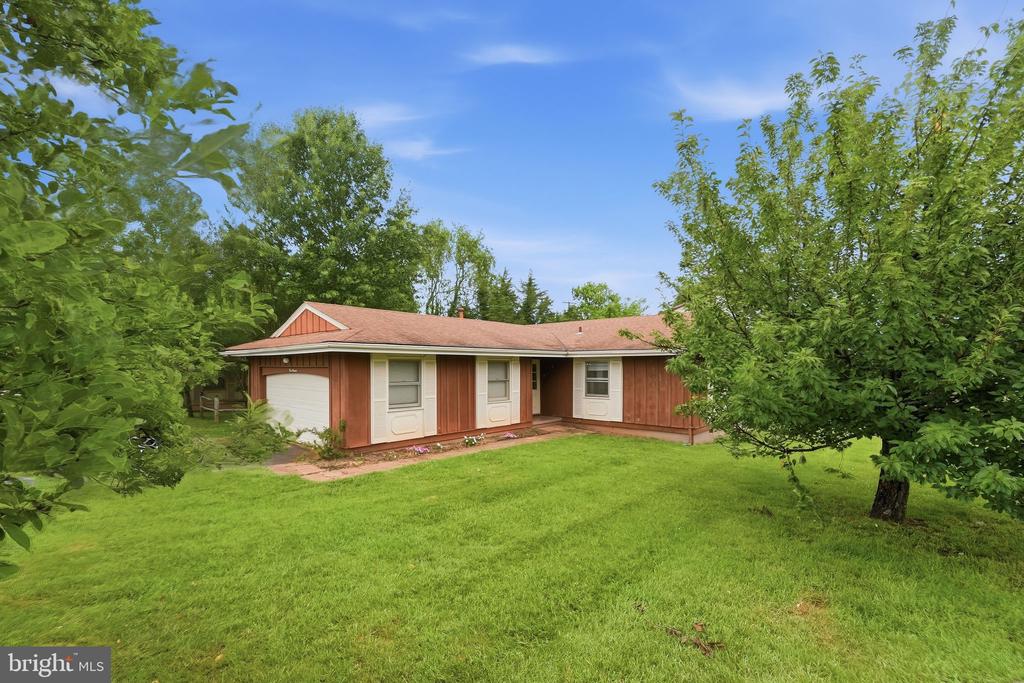 400 LAUREL ST, CULPEPER, Virginia 22701, 3 Bedrooms Bedrooms, ,2 BathroomsBathrooms,Residential,400 LAUREL ST,VACU2014192 MLS # VACU2014192