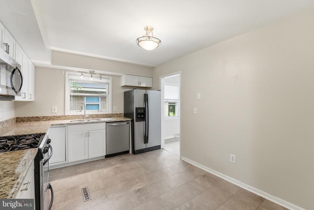 400 LAUREL ST, CULPEPER, Virginia 22701, 3 Bedrooms Bedrooms, ,2 BathroomsBathrooms,Residential,400 LAUREL ST,VACU2014192 MLS # VACU2014192