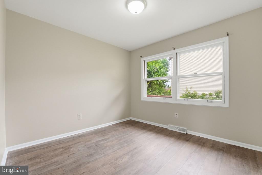 400 LAUREL ST, CULPEPER, Virginia 22701, 3 Bedrooms Bedrooms, ,2 BathroomsBathrooms,Residential,400 LAUREL ST,VACU2014192 MLS # VACU2014192