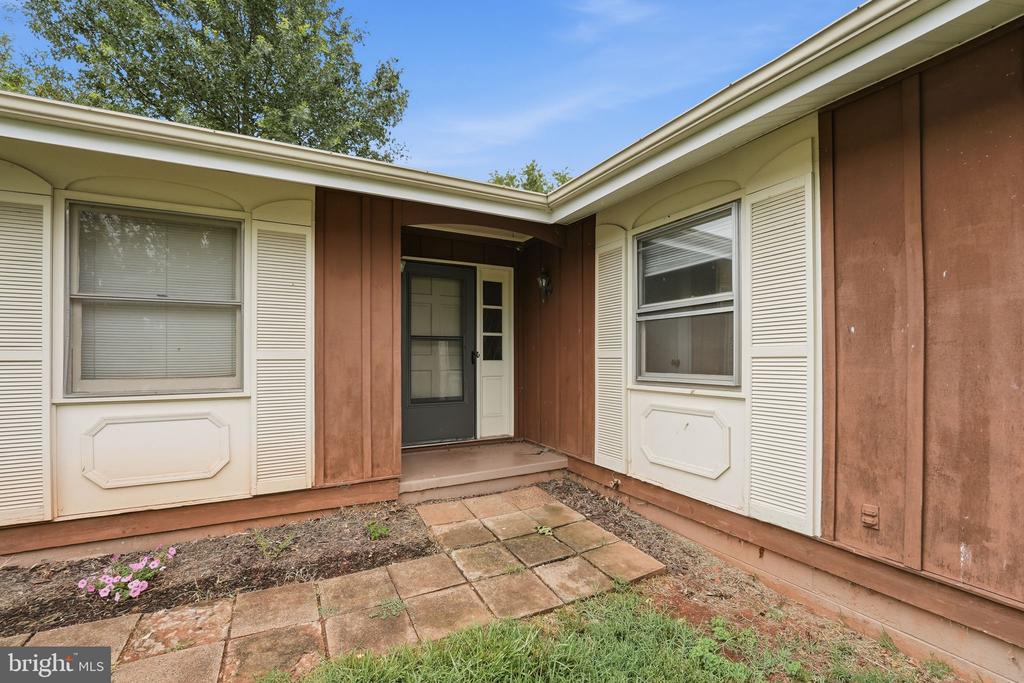 400 LAUREL ST, CULPEPER, Virginia 22701, 3 Bedrooms Bedrooms, ,2 BathroomsBathrooms,Residential,400 LAUREL ST,VACU2014192 MLS # VACU2014192