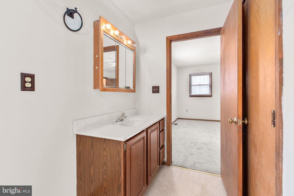 20537 FIELDS MILL RD, RICHARDSVILLE, Virginia 22736, 3 Bedrooms Bedrooms, ,2 BathroomsBathrooms,Residential,20537 FIELDS MILL RD,VACU2014202 MLS # VACU2014202
