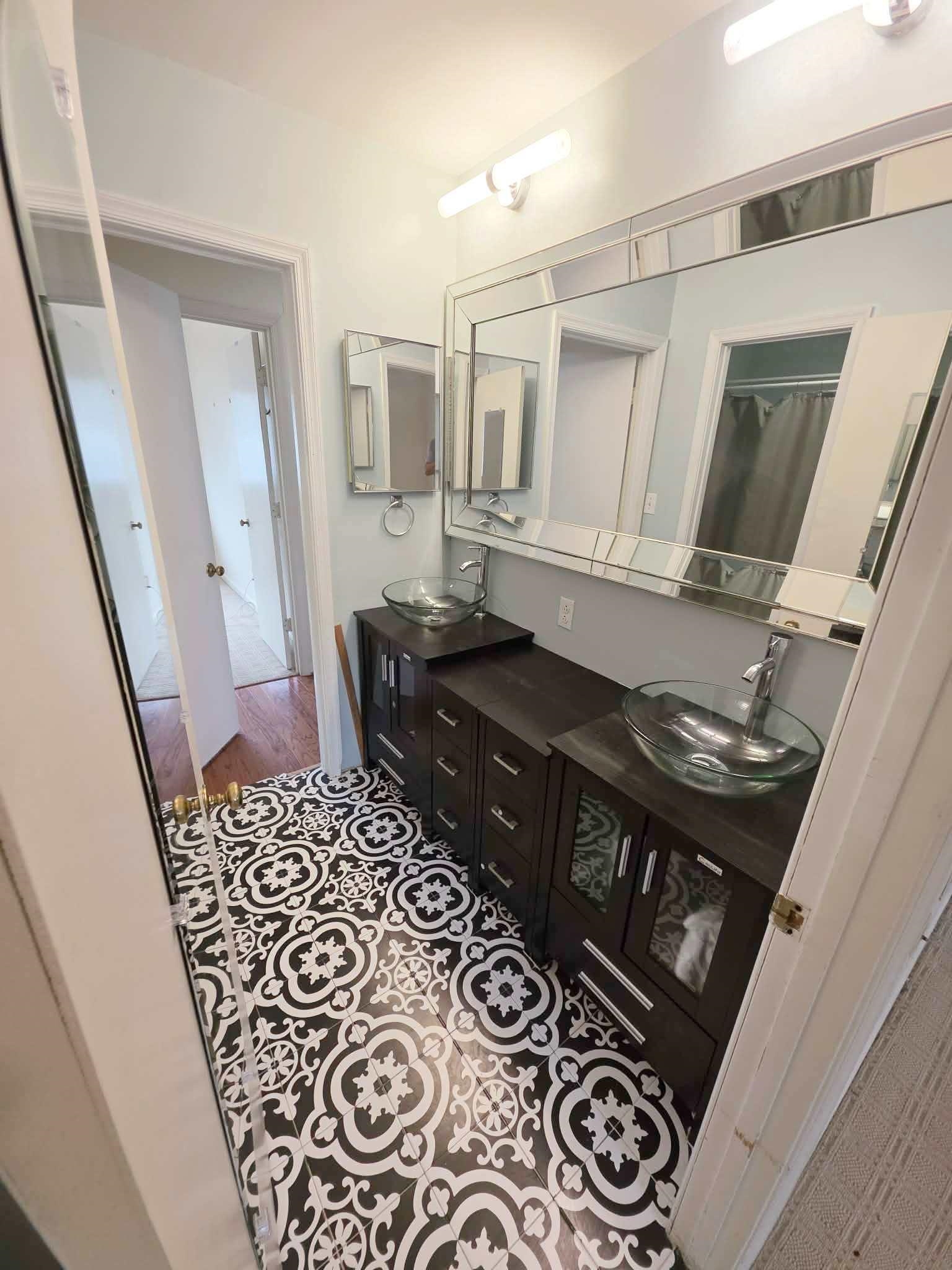 60 WOODLAKE DR, CHARLOTTESVILLE, Virginia 22911, 3 Bedrooms Bedrooms, ,1 BathroomBathrooms,Residential,Four Seasons,60 WOODLAKE DR,677819 MLS # 677819