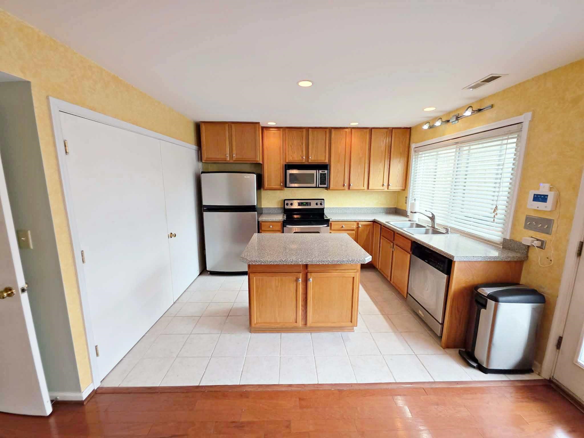 60 WOODLAKE DR, CHARLOTTESVILLE, Virginia 22911, 3 Bedrooms Bedrooms, ,1 BathroomBathrooms,Residential,Four Seasons,60 WOODLAKE DR,677819 MLS # 677819