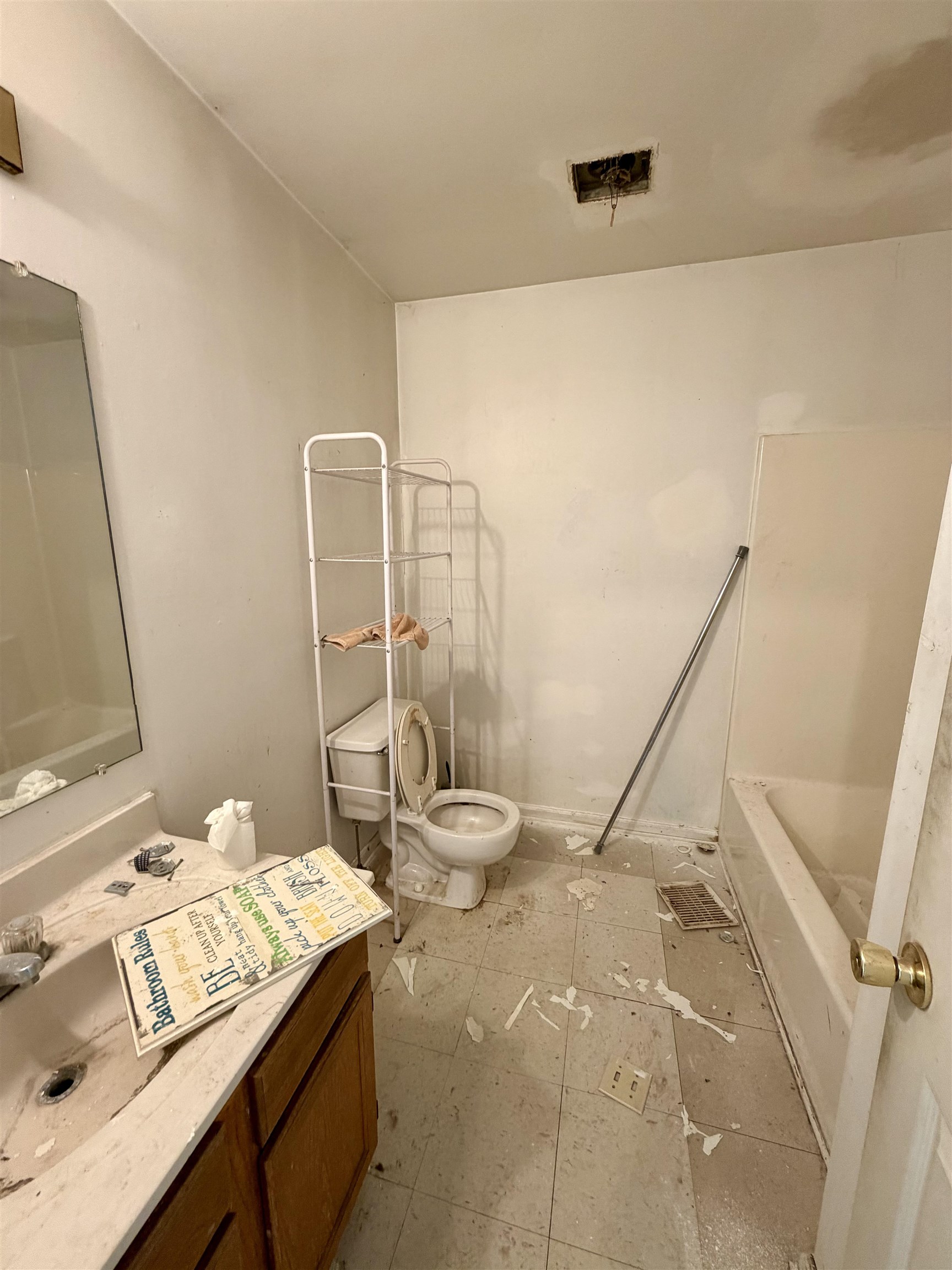 312 RIVERSIDE AVE, CHARLOTTESVILLE, Virginia 22902, 3 Bedrooms Bedrooms, ,2 BathroomsBathrooms,Residential,312 RIVERSIDE AVE,678416 MLS # 678416