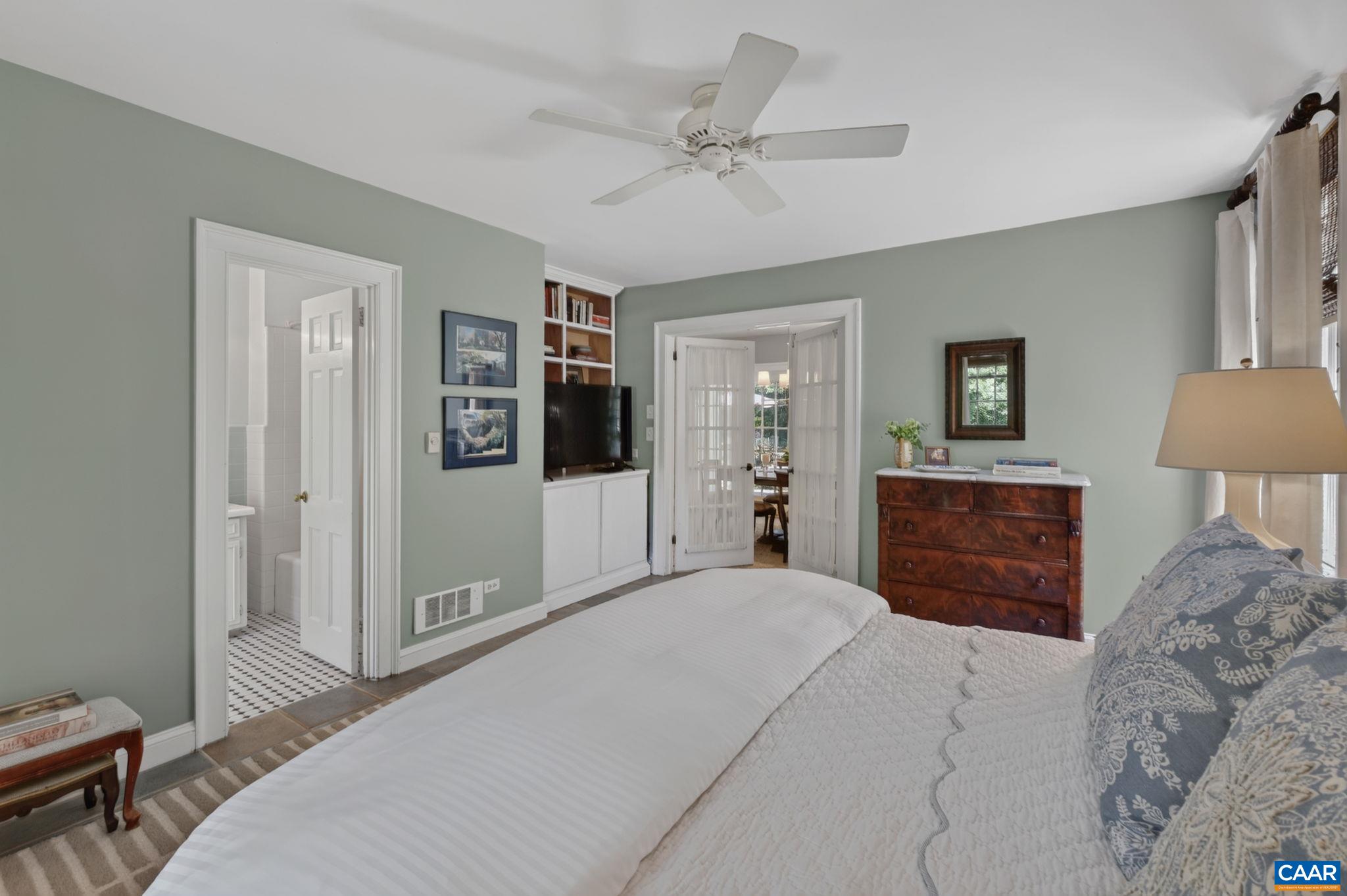 1847 EDGEWOOD LN, CHARLOTTESVILLE, Virginia 22903, 5 Bedrooms Bedrooms, ,4 BathroomsBathrooms,Residential,1847 EDGEWOOD LN,678825 MLS # 678825