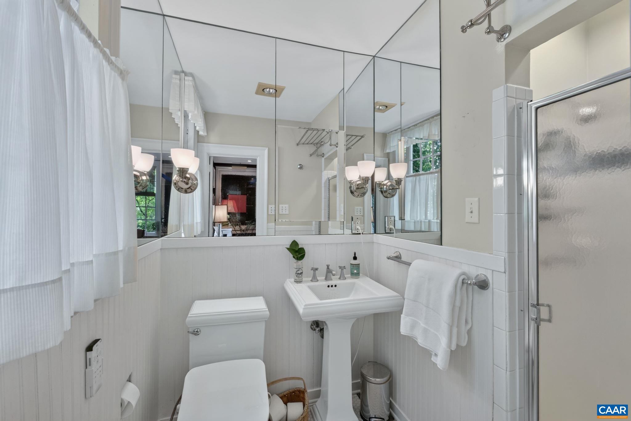 1847 EDGEWOOD LN, CHARLOTTESVILLE, Virginia 22903, 5 Bedrooms Bedrooms, ,4 BathroomsBathrooms,Residential,1847 EDGEWOOD LN,678825 MLS # 678825