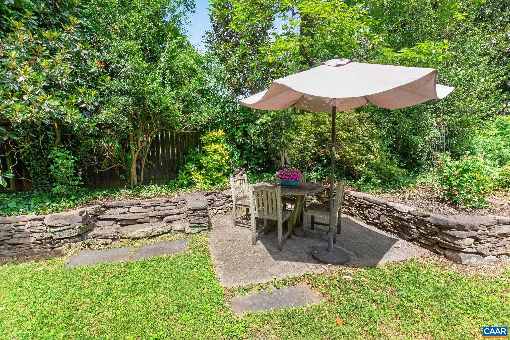 1847 EDGEWOOD LN, CHARLOTTESVILLE, Virginia 22903, 5 Bedrooms Bedrooms, ,4 BathroomsBathrooms,Residential,1847 EDGEWOOD LN,678825 MLS # 678825