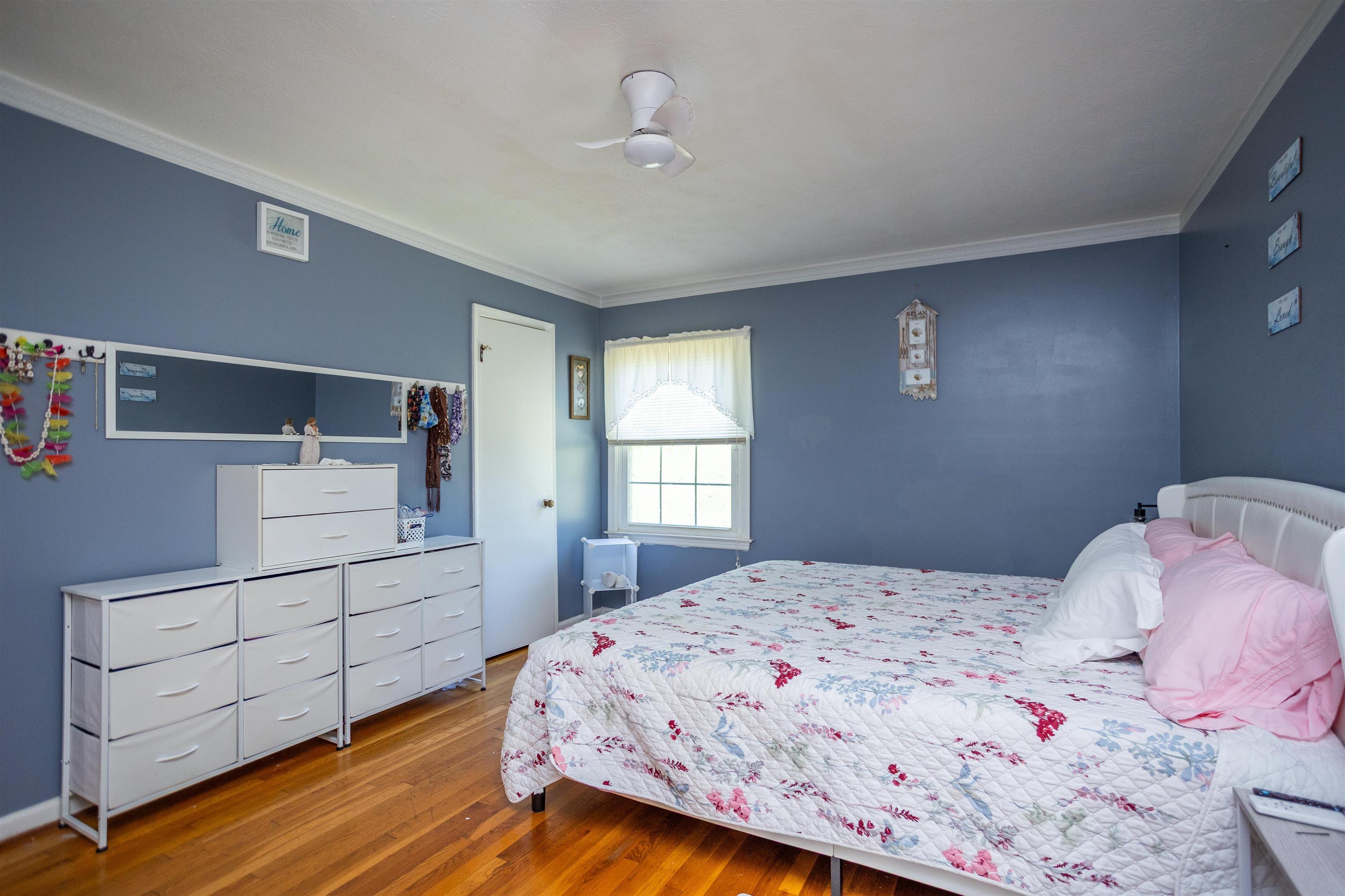 2513 KNOLLWOOD DR, STAUNTON, Virginia 24401, 4 Bedrooms Bedrooms, ,1 BathroomBathrooms,Residential,2513 KNOLLWOOD DR,678843 MLS # 678843