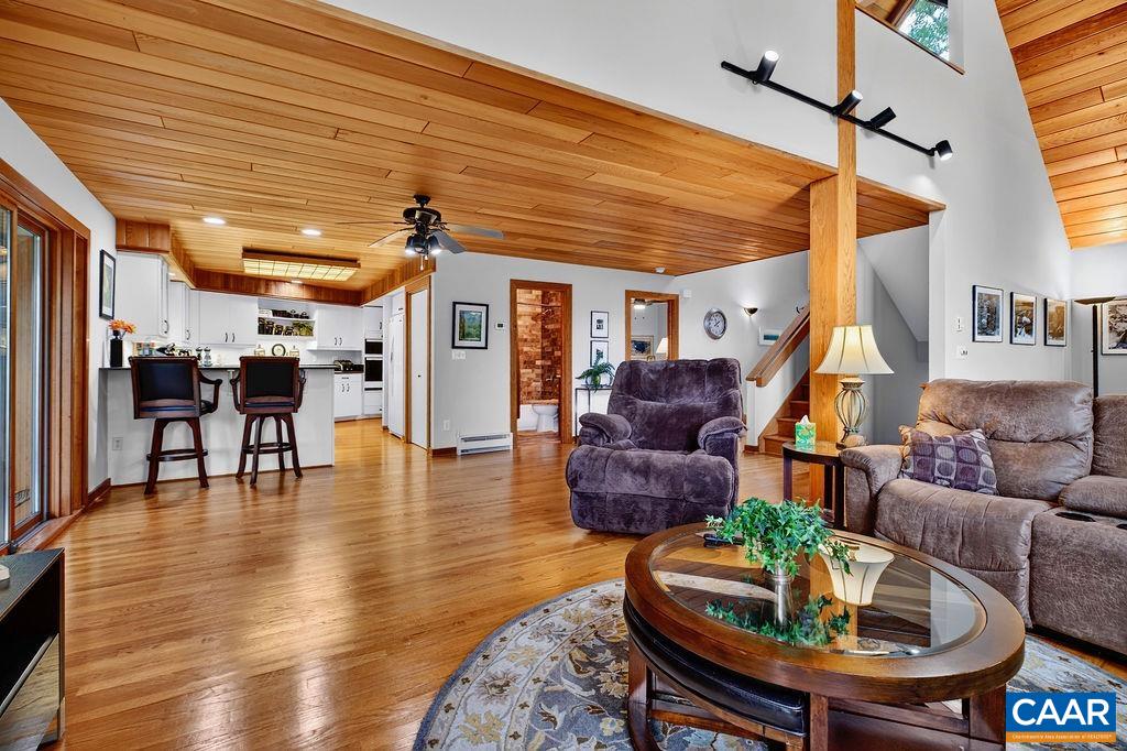 24 PEDLARS PT, WINTERGREEN, Virginia 22967, 4 Bedrooms Bedrooms, ,3 BathroomsBathrooms,Residential,Pedlars Edge 53,24 PEDLARS PT,678844 MLS # 678844