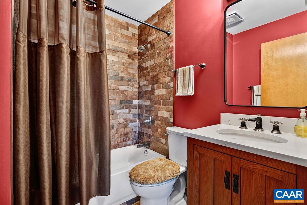 24 PEDLARS PT, WINTERGREEN, Virginia 22967, 4 Bedrooms Bedrooms, ,3 BathroomsBathrooms,Residential,Pedlars Edge 53,24 PEDLARS PT,678844 MLS # 678844