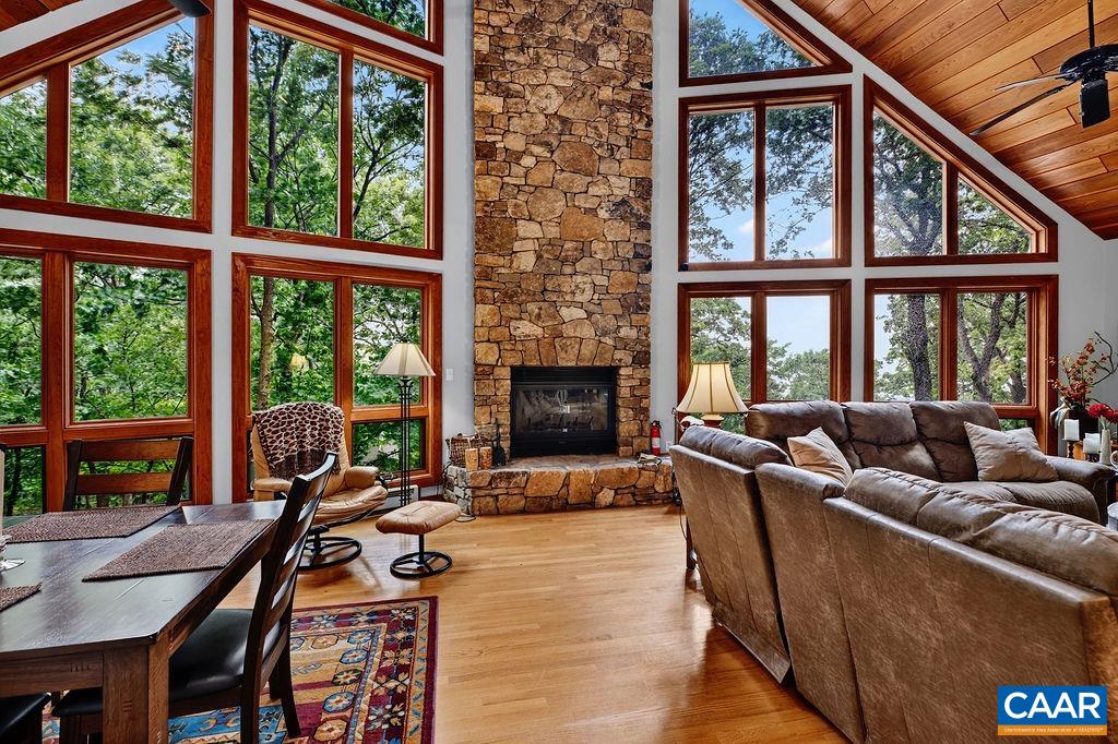 24 PEDLARS PT, WINTERGREEN, Virginia 22967, 4 Bedrooms Bedrooms, ,3 BathroomsBathrooms,Residential,Pedlars Edge 53,24 PEDLARS PT,678844 MLS # 678844