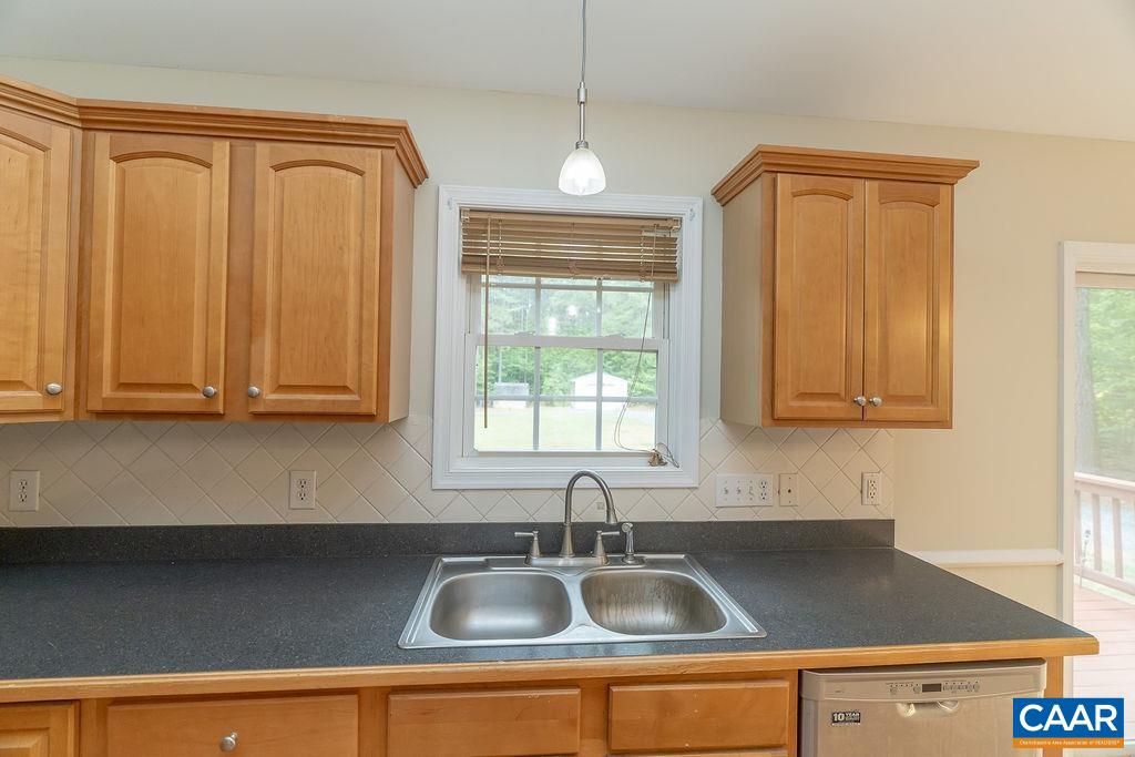1166 GEORGIA CREEK RD, SCOTTSVILLE, Virginia 24590, 3 Bedrooms Bedrooms, ,2 BathroomsBathrooms,Residential,1166 GEORGIA CREEK RD,678847 MLS # 678847