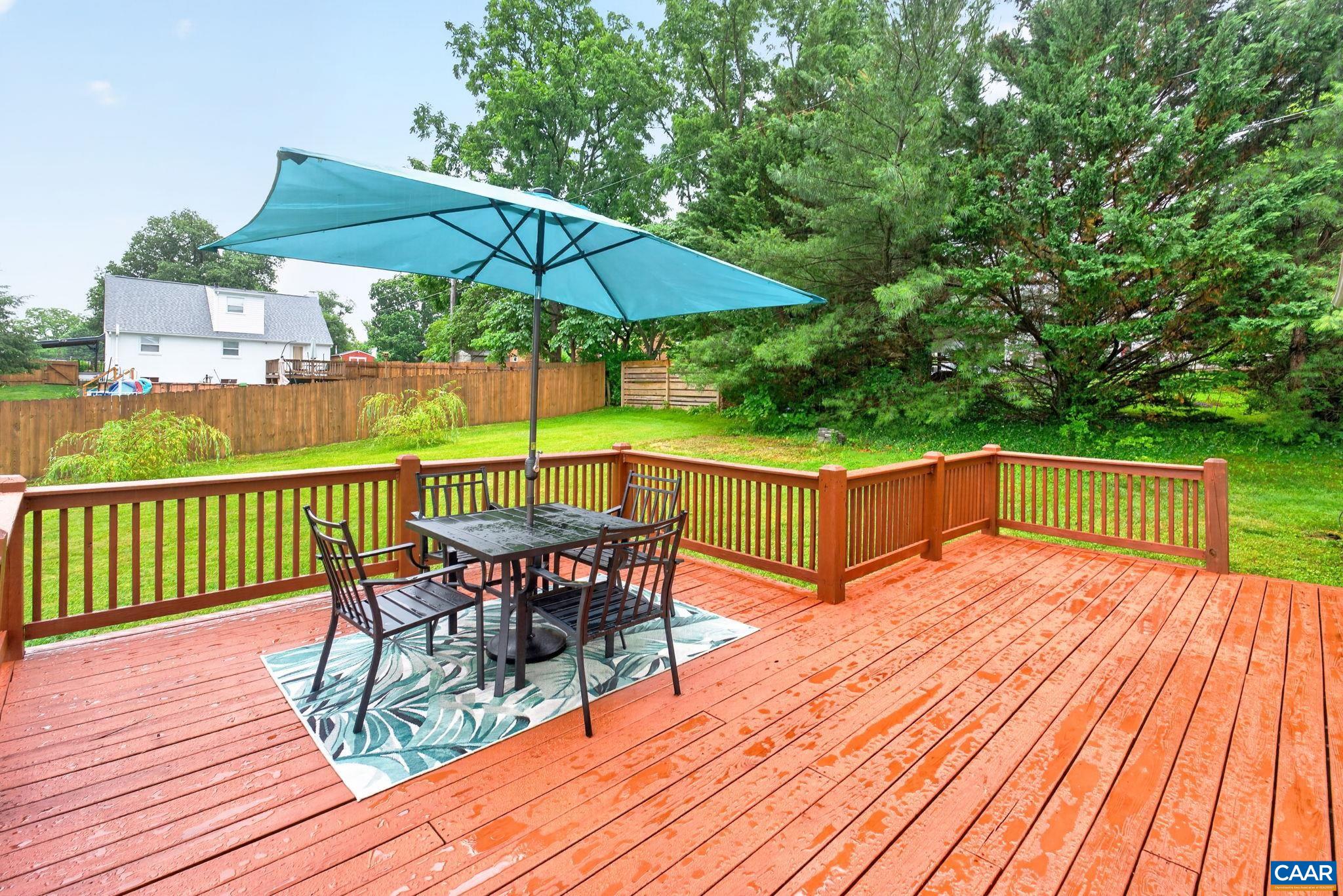 304 GROVE AVE, WAYNESBORO, Virginia 22980, 4 Bedrooms Bedrooms, ,2 BathroomsBathrooms,Residential,304 GROVE AVE,678849 MLS # 678849