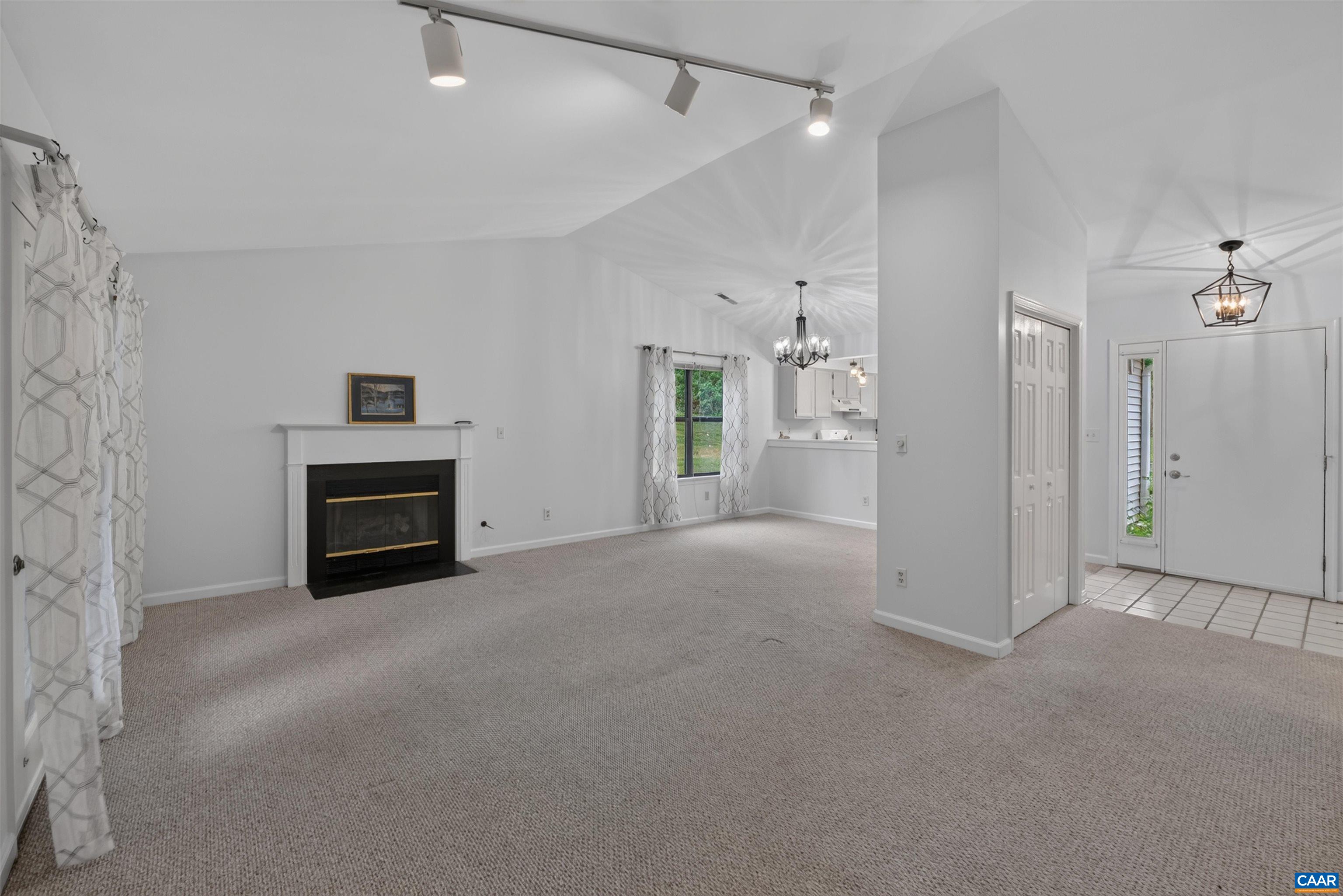 598 PEBBLECREEK CT, CHARLOTTESVILLE, Virginia 22901, 2 Bedrooms Bedrooms, ,2 BathroomsBathrooms,Residential,598 PEBBLECREEK CT,678850 MLS # 678850