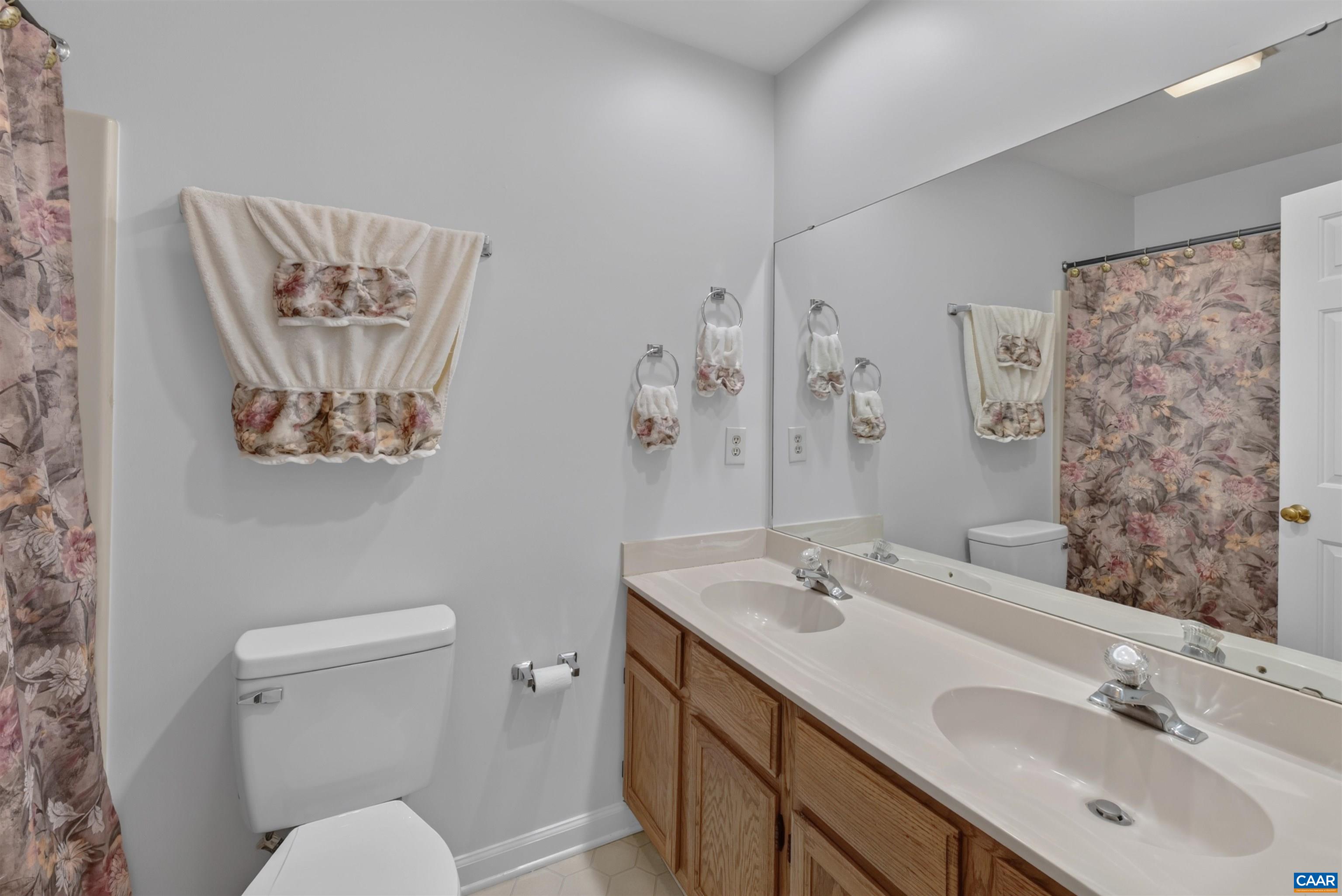 598 PEBBLECREEK CT, CHARLOTTESVILLE, Virginia 22901, 2 Bedrooms Bedrooms, ,2 BathroomsBathrooms,Residential,598 PEBBLECREEK CT,678850 MLS # 678850