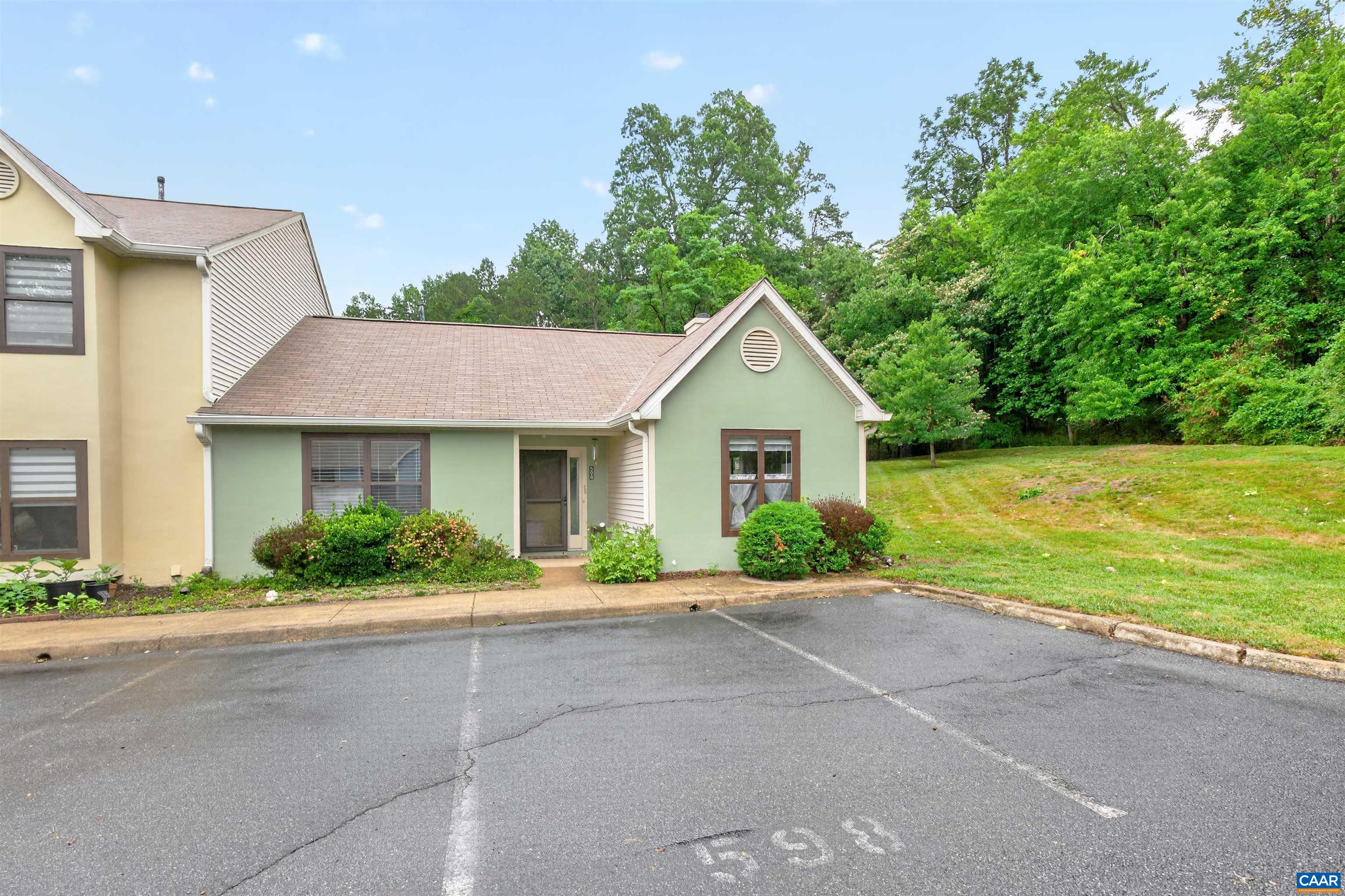 598 PEBBLECREEK CT, CHARLOTTESVILLE, Virginia 22901, 2 Bedrooms Bedrooms, ,2 BathroomsBathrooms,Residential,598 PEBBLECREEK CT,678850 MLS # 678850