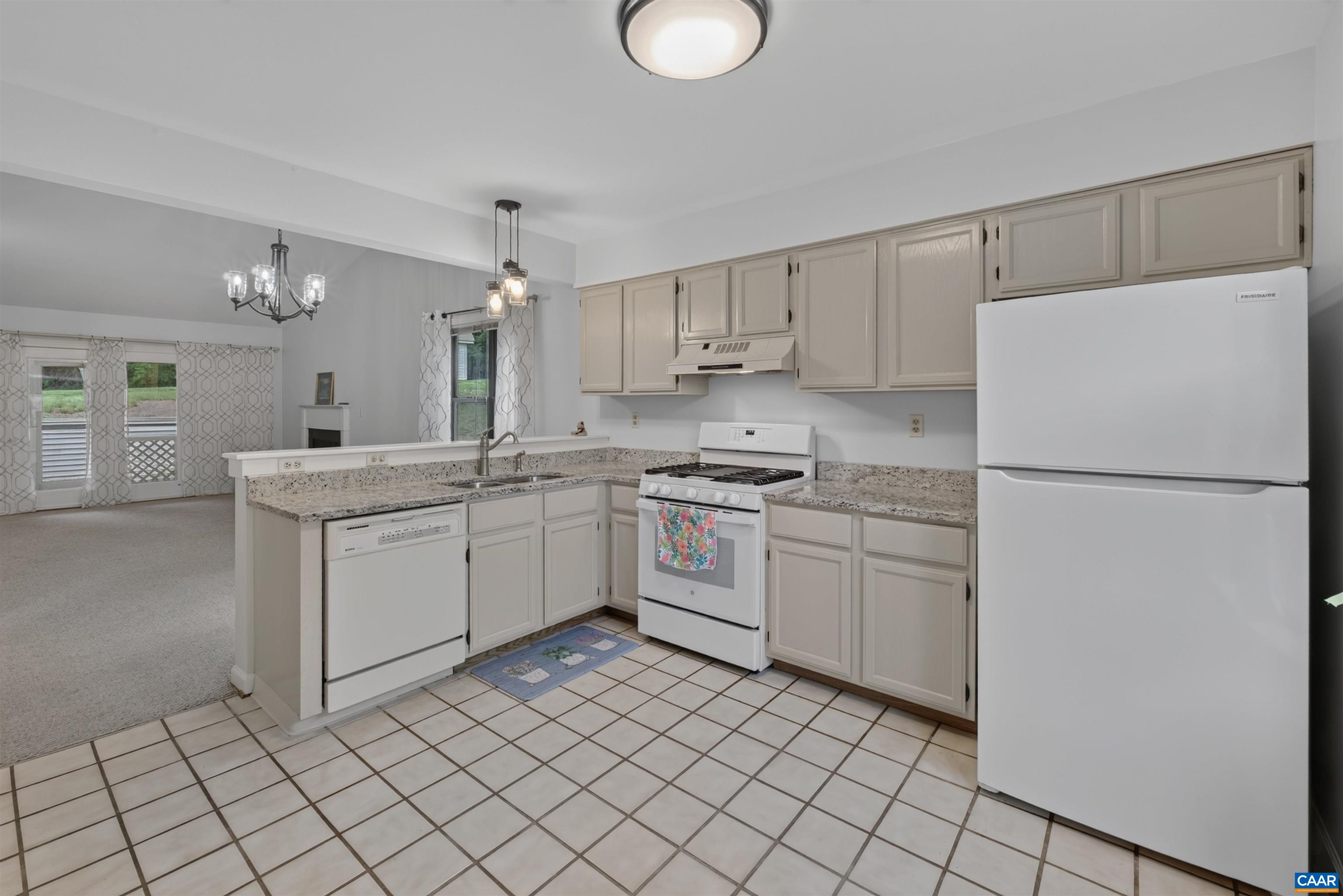 598 PEBBLECREEK CT, CHARLOTTESVILLE, Virginia 22901, 2 Bedrooms Bedrooms, ,2 BathroomsBathrooms,Residential,598 PEBBLECREEK CT,678850 MLS # 678850