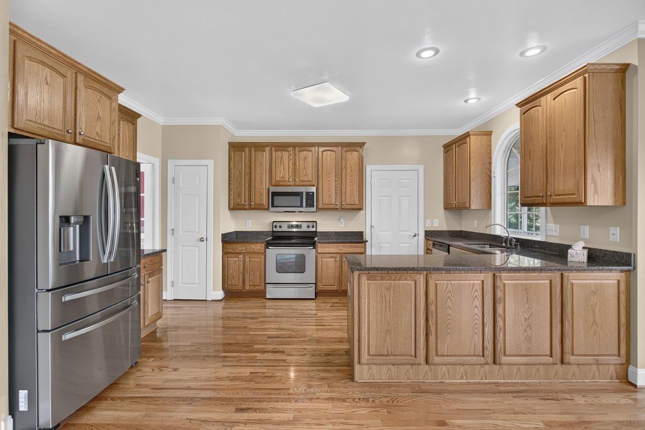 15 BROOKMERE CT, STAUNTON, Virginia 24401, 4 Bedrooms Bedrooms, ,2 BathroomsBathrooms,Residential,15 BROOKMERE CT,678853 MLS # 678853