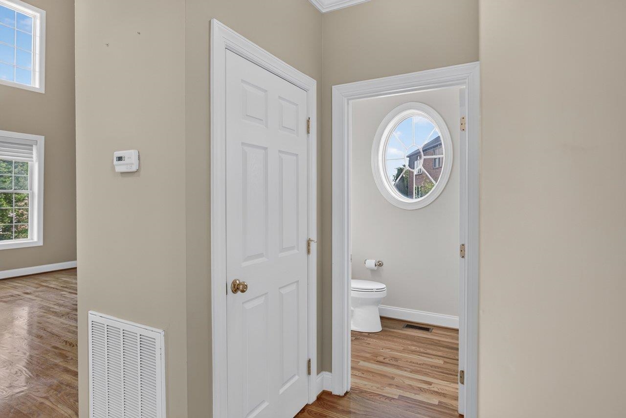 15 BROOKMERE CT, STAUNTON, Virginia 24401, 4 Bedrooms Bedrooms, ,2 BathroomsBathrooms,Residential,15 BROOKMERE CT,678853 MLS # 678853