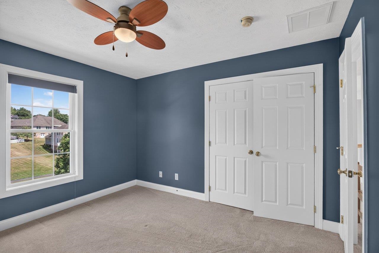 15 BROOKMERE CT, STAUNTON, Virginia 24401, 4 Bedrooms Bedrooms, ,2 BathroomsBathrooms,Residential,15 BROOKMERE CT,678853 MLS # 678853