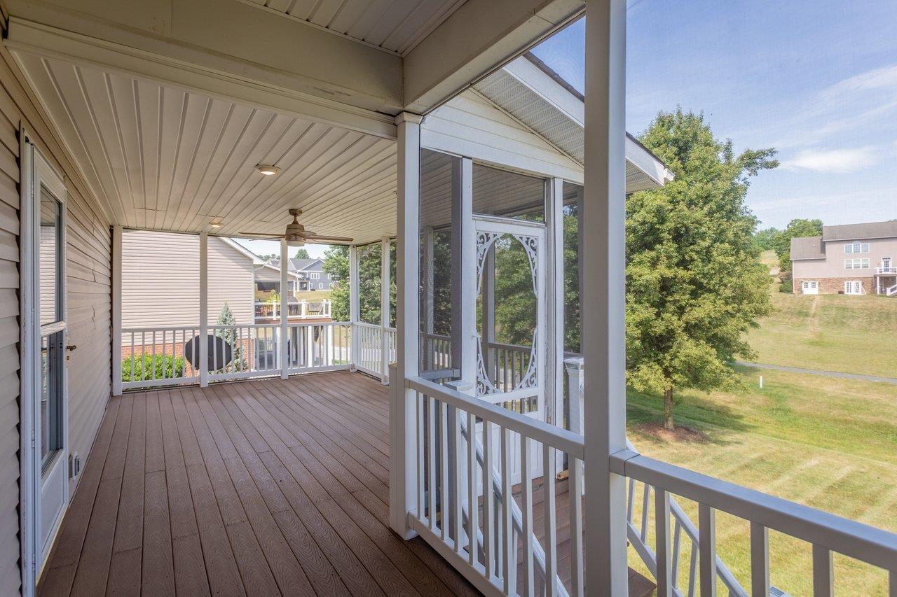 15 BROOKMERE CT, STAUNTON, Virginia 24401, 4 Bedrooms Bedrooms, ,2 BathroomsBathrooms,Residential,15 BROOKMERE CT,678853 MLS # 678853