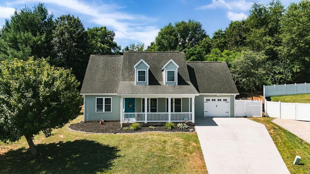 931 BATTERY RD, WAYNESBORO, Virginia 22980, 3 Bedrooms Bedrooms, ,2 BathroomsBathrooms,Residential,931 BATTERY RD,678854 MLS # 678854